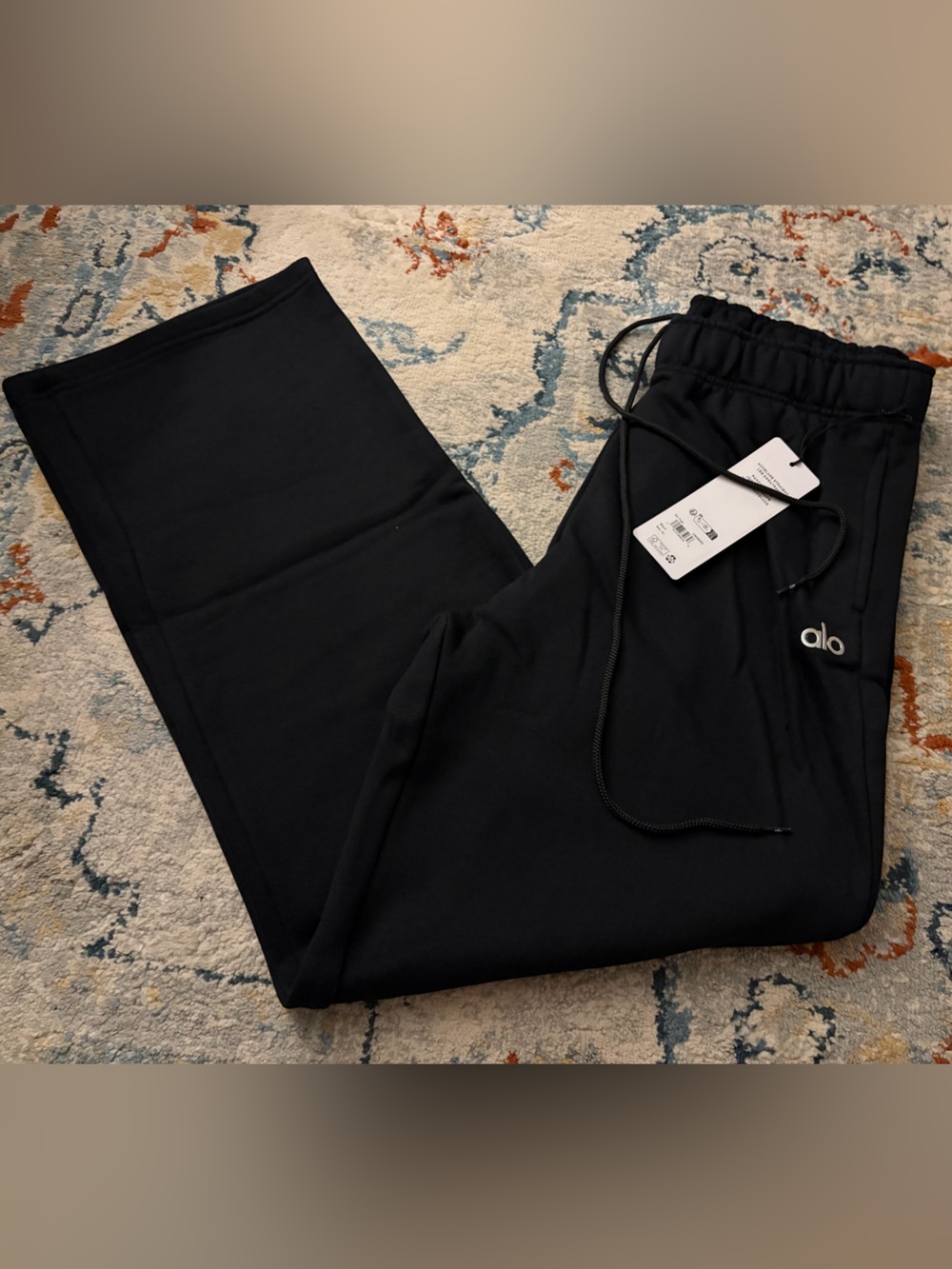 NWT Alo Yoga Accolade Straight Leg Sweatpant Black U5006RG NEW